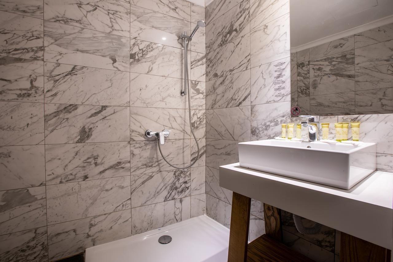 White Olive Premium Cameo 4* Zakynthos Town
